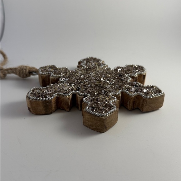 Wood Sequins Beads Snowflake Ornament - Picture 2 of 8